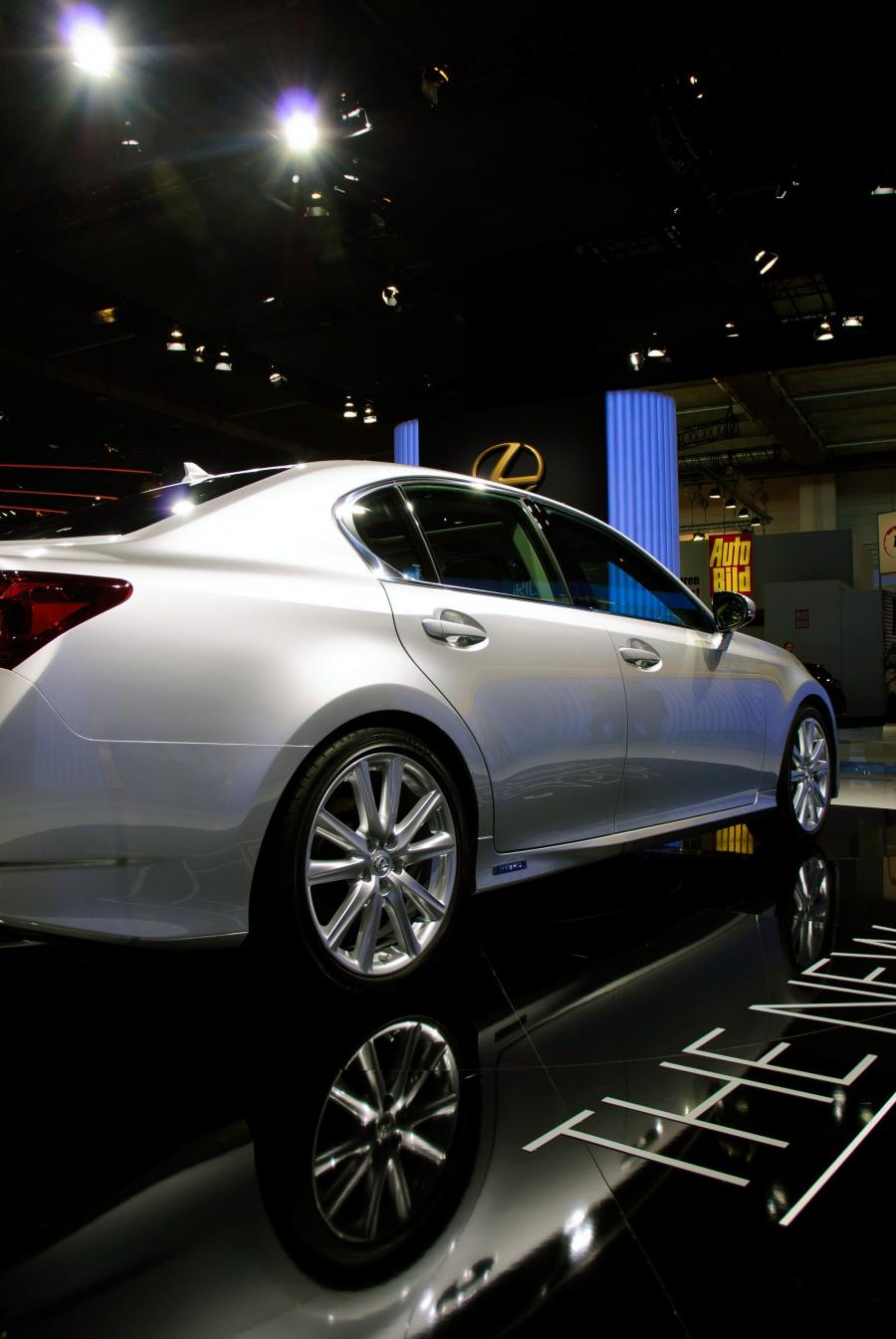  Lexus GS450h 2011 года  (фото 81 из 208)